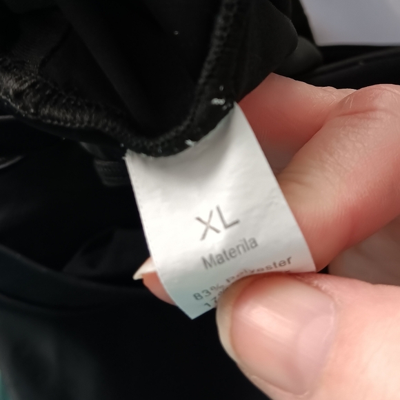 Stylish Black One-Piece Swimsuit - Picture 3 of 3